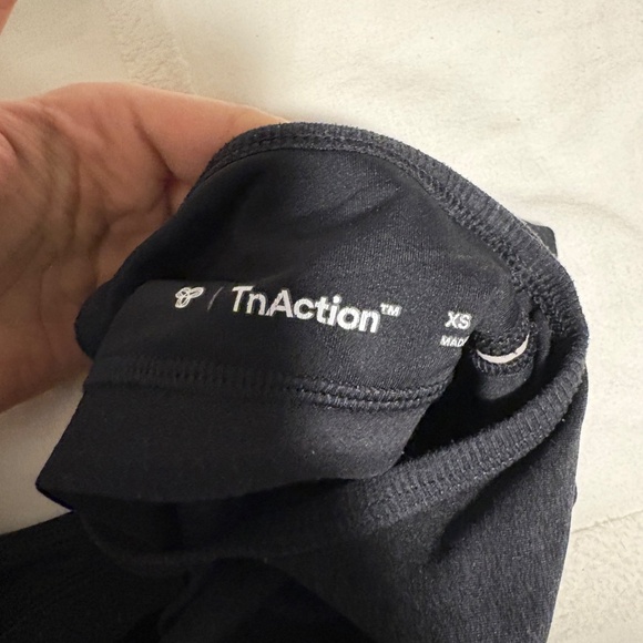 Aritzia TNA Action Longline Sports Bra – Charcoal Grey Size XS - Picture 3 of 3